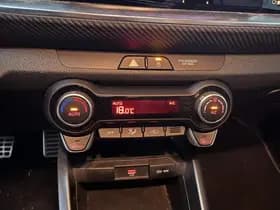 Kia Stonic thumbnail 45