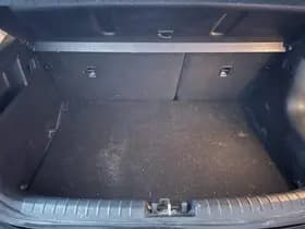 Kia Stonic thumbnail 49