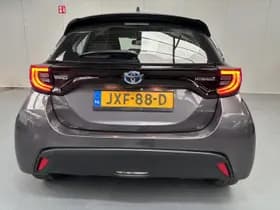 Toyota Yaris thumbnail 30