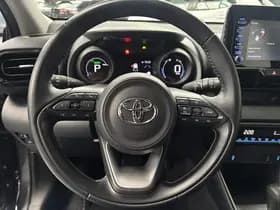 Toyota Yaris thumbnail 38