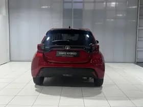 Toyota Yaris thumbnail 12