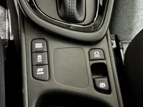 Toyota Yaris thumbnail 22