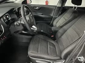 Kia Stonic thumbnail 2