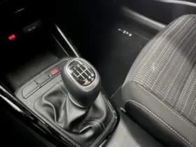 Kia Stonic thumbnail 46