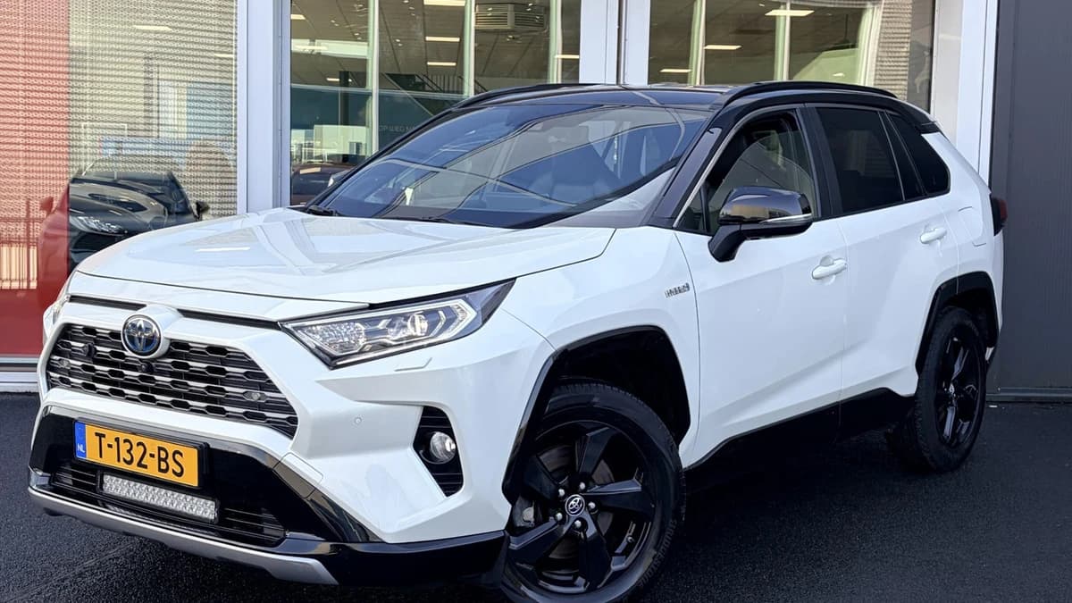 Toyota Rav4 — foto 1