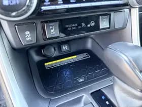 Toyota Rav4 thumbnail 26