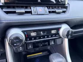 Toyota Rav4 thumbnail 58