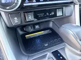 Toyota Rav4 thumbnail 59