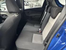 Toyota Yaris thumbnail 22
