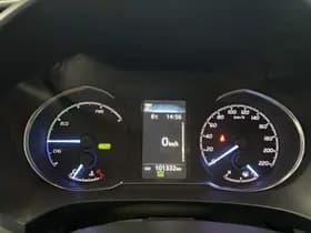 Toyota Yaris thumbnail 33