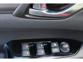 Toyota Yaris thumbnail 94