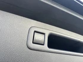 Toyota Highlander thumbnail 16