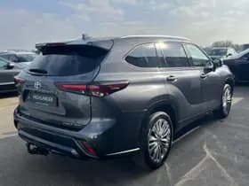 Toyota Highlander thumbnail 8