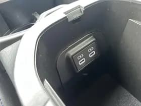 Toyota Rav4 thumbnail 32