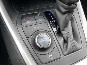 Toyota Rav4 thumbnail 33