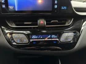Toyota C-hr thumbnail 16