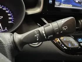 Toyota C-hr thumbnail 35