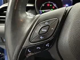 Toyota C-hr thumbnail 36