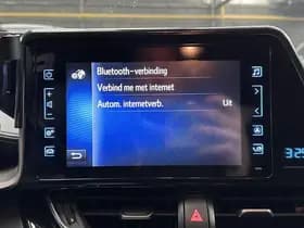 Toyota C-hr thumbnail 41