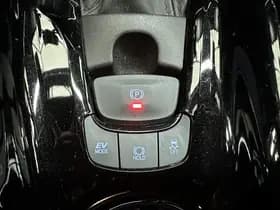 Toyota C-hr thumbnail 45