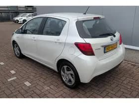 Toyota Yaris thumbnail 32