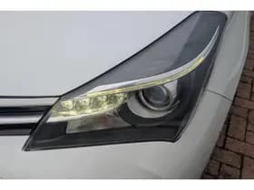 Toyota Yaris thumbnail 5