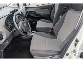 Toyota Yaris thumbnail 42