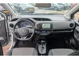Toyota Yaris thumbnail 44