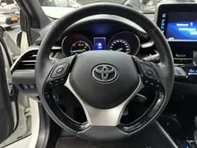 Toyota C-hr thumbnail 11