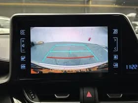 Toyota C-hr thumbnail 12