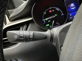 Toyota C-hr thumbnail 35