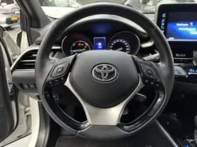 Toyota C-hr thumbnail 40
