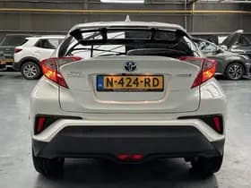 Toyota C-hr thumbnail 51