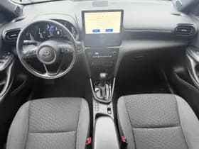 Toyota Yaris-cross thumbnail 12