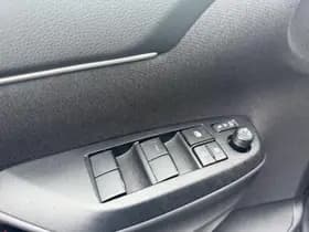 Toyota Yaris-cross thumbnail 15