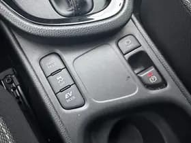 Toyota Yaris-cross thumbnail 55