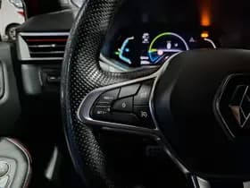 Renault Clio thumbnail 12