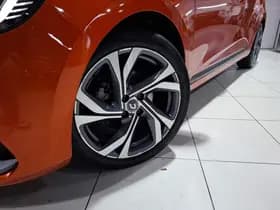 Renault Clio thumbnail 28