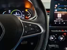 Renault Clio thumbnail 39