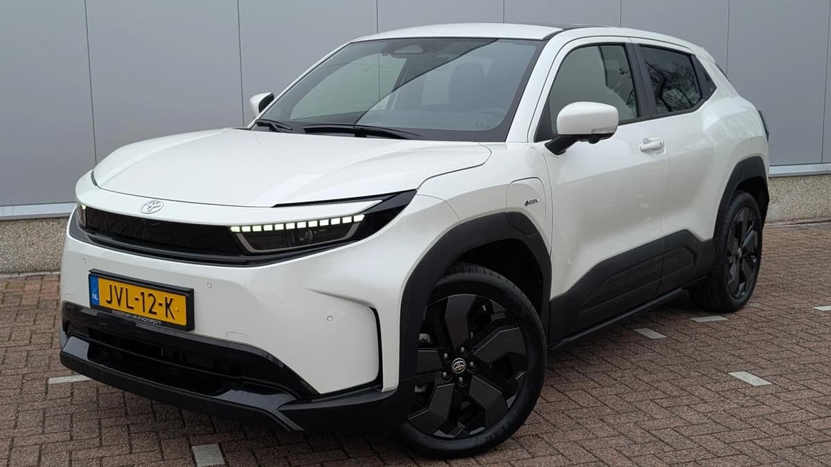 Toyota Urban-cruiser — foto 1