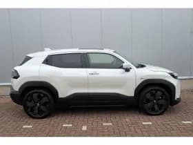 Toyota Urban-cruiser thumbnail 2