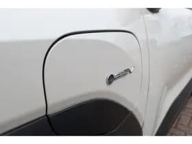 Toyota Urban-cruiser thumbnail 17