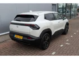 Toyota Urban-cruiser thumbnail 3