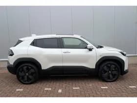 Toyota Urban-cruiser thumbnail 43