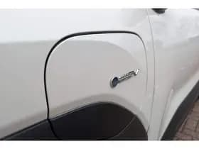 Toyota Urban-cruiser thumbnail 58