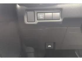 Toyota Urban-cruiser thumbnail 71