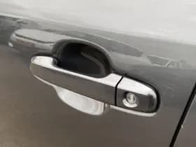 Toyota C-hr thumbnail 16