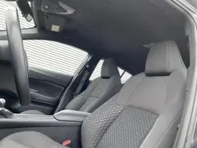 Toyota C-hr thumbnail 22