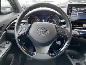 Toyota C-hr thumbnail 24