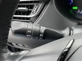 Toyota C-hr thumbnail 25
